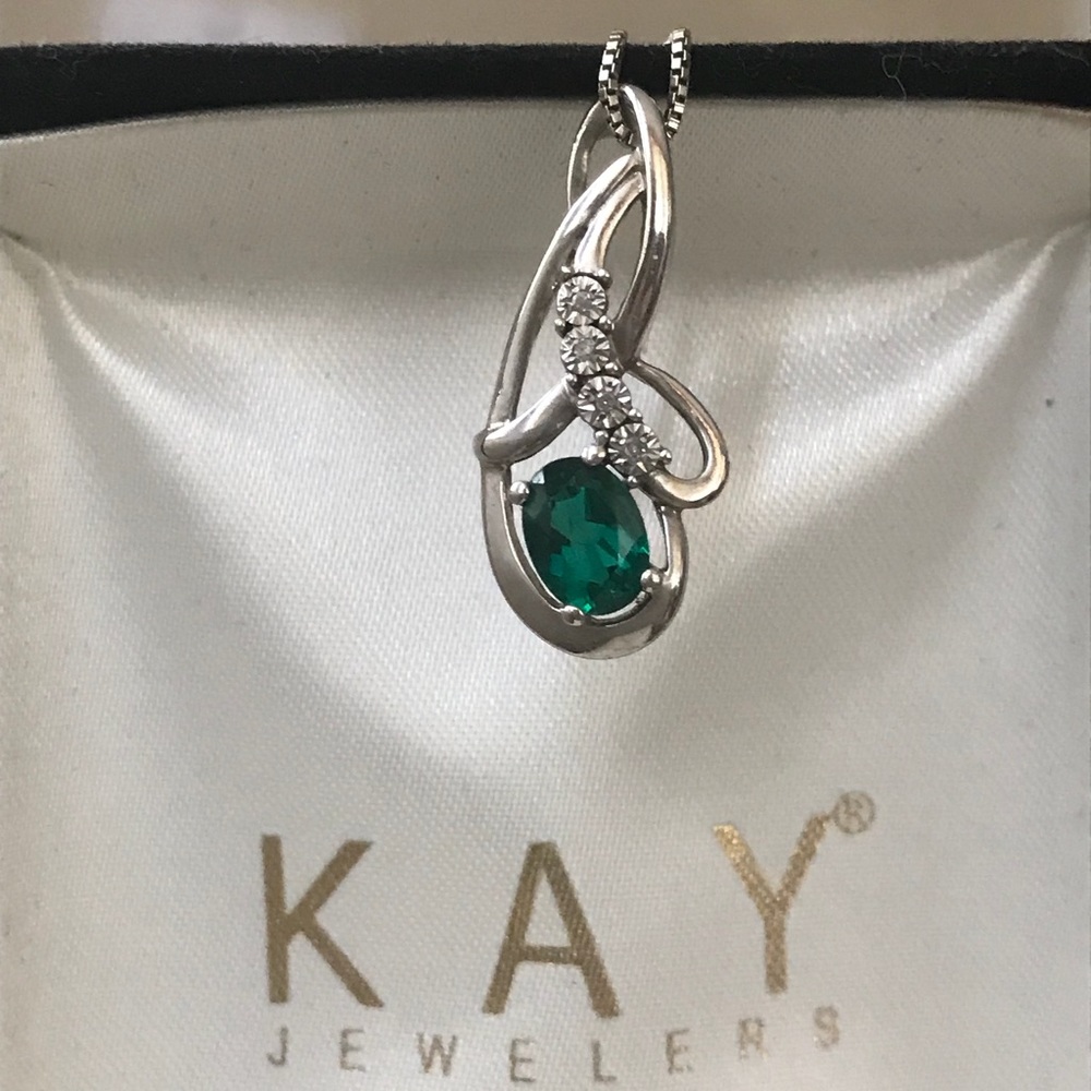 Divinity Emerald and Diamond Pendant Necklace